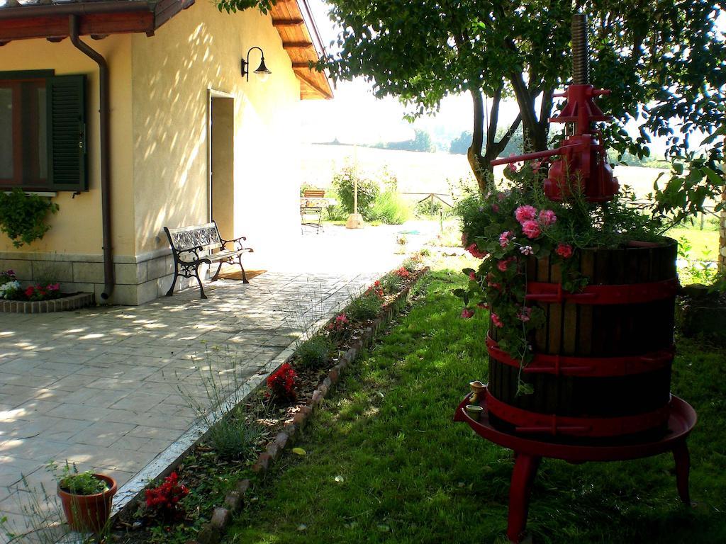 Valle Degli Arci Castel Madama Exteriör bild