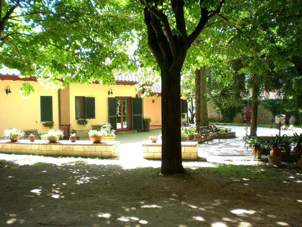 Valle Degli Arci Castel Madama Exteriör bild